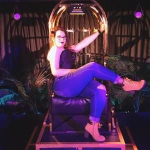 Meet your Posher, Emma